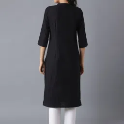 Aurelia Black Cotton Woven Pattern Straight Kurta image 2