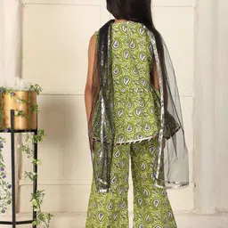 Cutiekins Girls Paisley Printed Regular Gotta Patti Kurti with Palazzos & Dupatta image 4