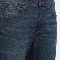 Lee Travis Dark Blue Slim Fit Lightly Washed Jeans image 4