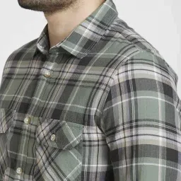 Spykar Sage Green Cotton Regular Slim Fit Checks Shirt image 4