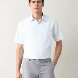 Arrow Green Regular Fit Checks Shirt image 1