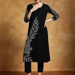 Varanga Black Kurta image 1