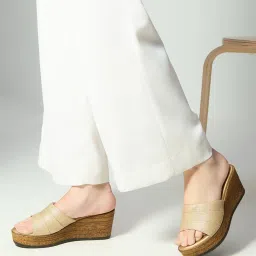 Inc.5 Women's Antique Gold Casual Wedges image 1