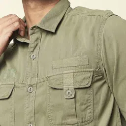 People by Pantaloons Olive Cotton Slim Fit Printed Shirt image 4