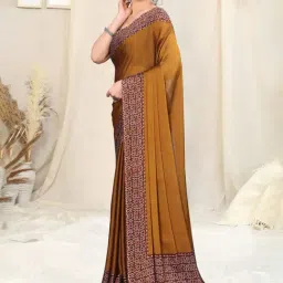 MIRCHI FASHION Mustard & Maroon Printed Saree With Unstitched Blouse image 3