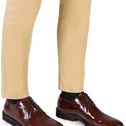 Hats Off Accessories Men's Burgundy Oxford Shoes image 1