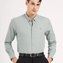 Red Tape Pastel Green Solid Loose Fit Shirt-image-54