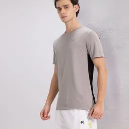 HRX by Hrithik Roshan Colourblocked Perforated Running T-shirt image 2