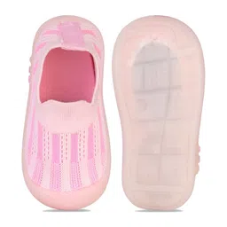 PENNEN Boys Striped Slip-On Sneakers image 5