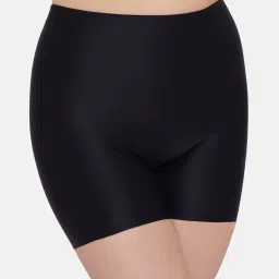 Wacoal Black Plain Shaping Brief image 4