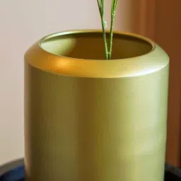 The Artment Minimal Garden Golden Iron Table Planter Pot image 4