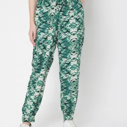 Vero Moda Green Printed Pants image 1