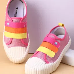 Cute Walk by Babyhug Velcro Closure Casual Shoes - Fuchsia-picture-16