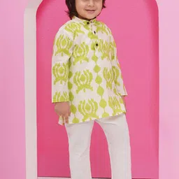 Aj DEZInES Boys Geometric Printed Pure Cotton Straight Kurta image 5
