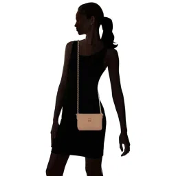 Baggit Beige Solid Small Sling Handbag image 2