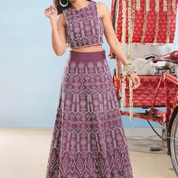 Inddus Ethnic Motifs Chikankari Embroidered Round Neck Cotton Top With Skirt Co-Ords-picture-19