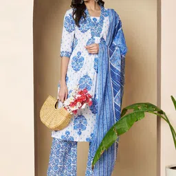 Poshak Hub Women Floral Printed Regular Pure Cotton Kurta with Palazzos & With Dupatta image 4