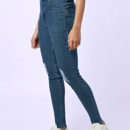 YU by Pantaloons Blue Distressed Mid Rise Jeans image 4