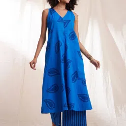 Pink Fort Blue Cotton Paisley Print A Line Kurta image 4