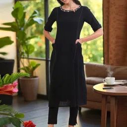 Aurelia Black Pure Cotton Embroidered Kurta image 1