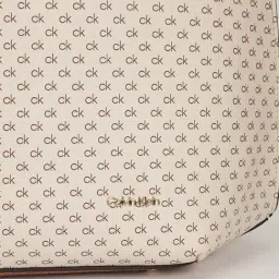 CALVIN KLEIN Vanilla Caramel Logo Medium Tote image 4
