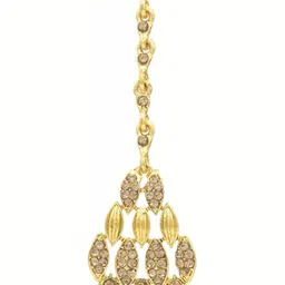 Women Click Stone-Studded Jewellery Set image 4