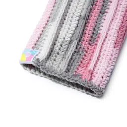 Magic Needles Women Patterned Acrylic Fingerless Mittens image 4