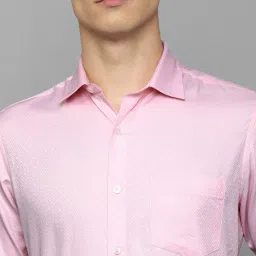 Allen Solly Pink Cotton Slim Fit Printed Shirt image 4