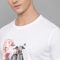 Louis Philippe Jeans White Cotton Slim Fit Printed T-Shirt image 4