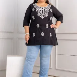 ROPADEMODA Women Plus Size Cotton Straight Kurtas-picture-36