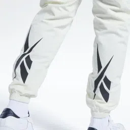 Reebok White Regular Fit Printed Sports Joggers image 4