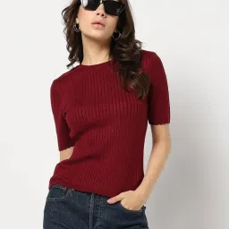 GAP Red Slim Fit Solid Top image 1
