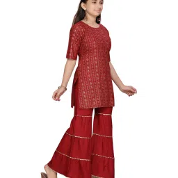 Aarika Kids Maroon Cotton Printed Kurti Set image 4