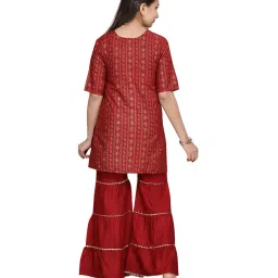 Aarika Kids Maroon Cotton Printed Kurti Set image 2