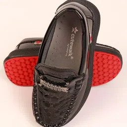 Cute Walk by Babyhug Formal & Party Wear Loafer Shoes - Black image 5