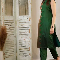 AG TEXTILE Women Ethnic Motifs Woven Design Round Neck Kurta with Trousers & Dupatta-picture-25