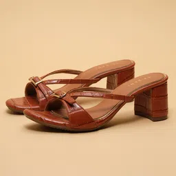 ERIDANI Bettie Textured Round Toe Block Sandals With Buckles-picture-30