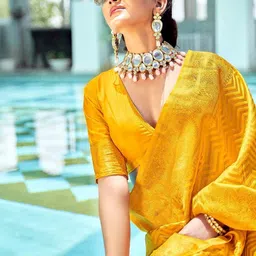 Moda Rapido Woven Design Zari Silk Blend Handloom Banarasi Saree image 4