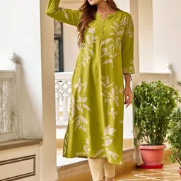 VIBE VISION Botanical Printed V-Neck Kurti image 4