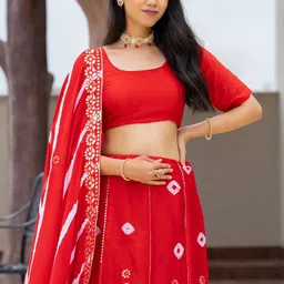 PRETTY PALLU Women Semi-Stitched Gota Patti Lehenga & Unstitched Blouse With Dupatta image 3