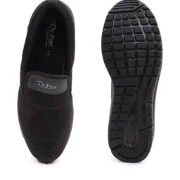 PU-PINE Men Black Synthetic Suede Round Toe Comfort Insole Slip-On Casual Shoes image 2