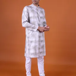 NAMASKAR Men Printed Mandarin Collar Kurta image 4