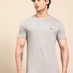 United Colors of Benetton Basic Round Neck T-shirt-picture-35