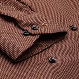 Van Heusen Pure Cotton Custom Fit Micro Checks Formal Shirt image 3
