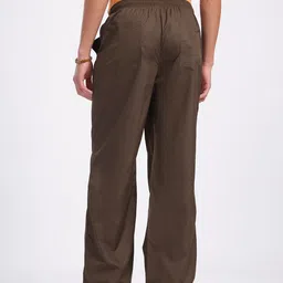 glitchez Men Just Comfort Relaxed Fit Cargo-Style Trousers with Toggle Hem image 4
