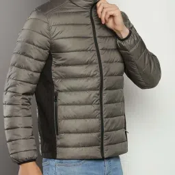 Calvin Klein Jeans Gunmetal Regular Fit Quilted Puffer Jacket image 4