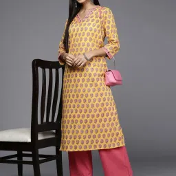 KSUT Yellow Cotton Printed Straight Kurta image 4