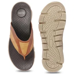 Fausto Men's Tan Thong Sandals image 4