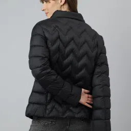 Latin Quarters Black Solid Casual Jacket image 2