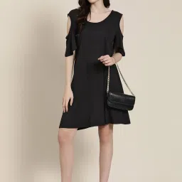 Qurvii Black A Line Dress image 4